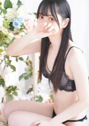 上野@彼女はエステシャン 夢川ちづる