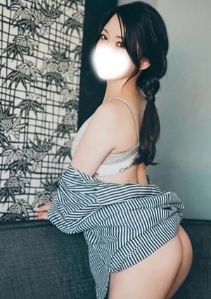 コンフォート 一色 ひとみ