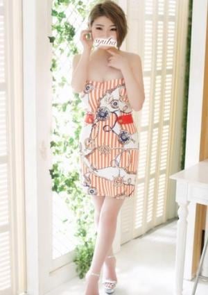 秋波（しゅうは） えみり