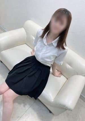 NADIA大阪店 山下　すず