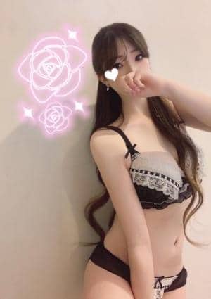 Aro Marquis（アロマーキス） 西村ももな