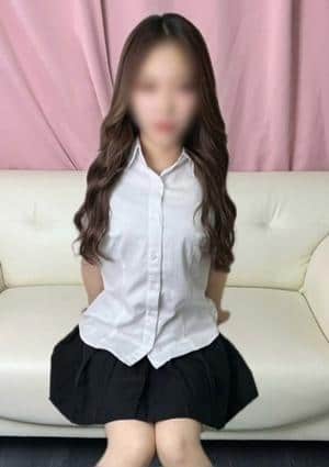 NADIA難波心斎橋店 小川　えりか