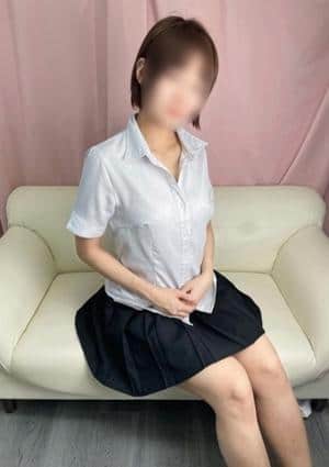 NADIA難波心斎橋店 安達　のどか