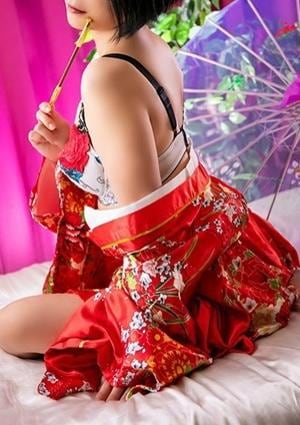 エテルナ 小野塚　あや