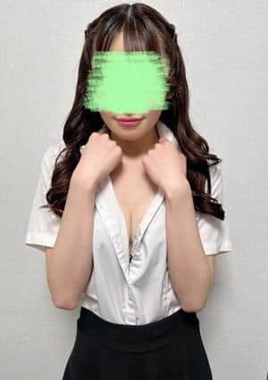 NADIA東京新橋店 岡田　ゆず