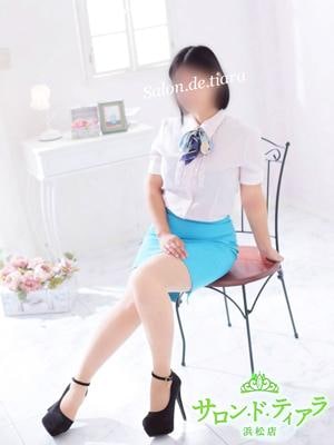 サロン・ド・ティアラ 浜松店 竹内