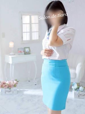 サロン・ド・ティアラ 浜松店 竹内