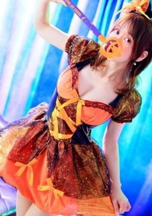 Mrs.Dandy Ueno 花見くゆり