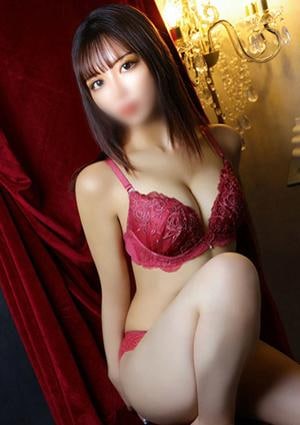 淫乱痴女エステ ちな