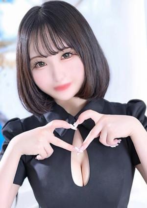 淫乱痴女エステ りおん
