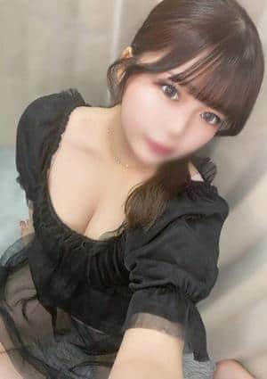 淫乱痴女エステ まお