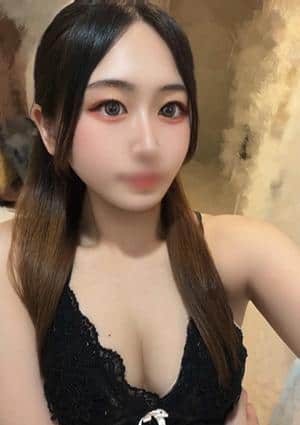 淫乱痴女エステ るん