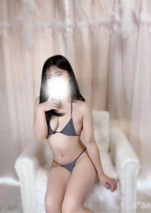 密着エステ柔肌 那月ももか