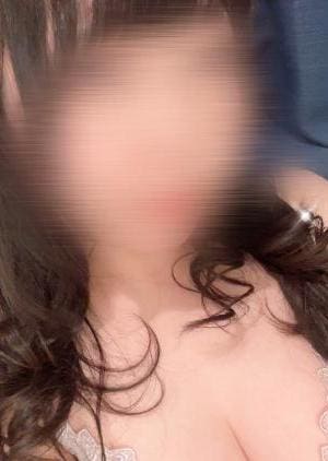 奥さんの手 和氣めい