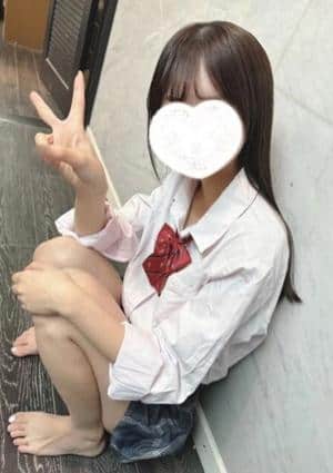 ガチあい かれん『背徳感MAX超華奢清楚な未経験美女！』