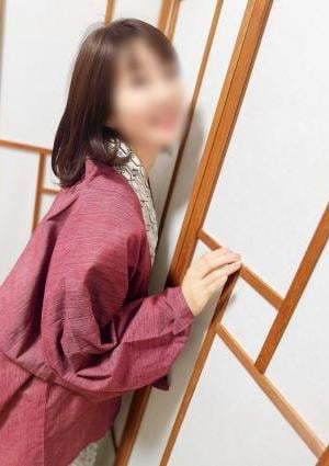 旦那さん～今日はお疲れですか～ 紫音(大人の妖艶な香り)