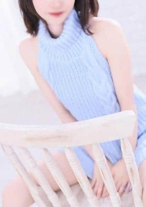 あろまん女 新橋店 つゆは