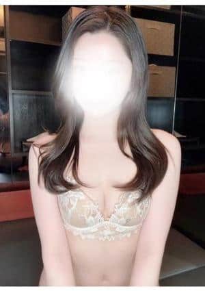 THE ESUTE HOUSE 池下 ねね