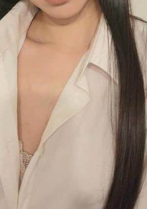 彼女のマッサージ みあ