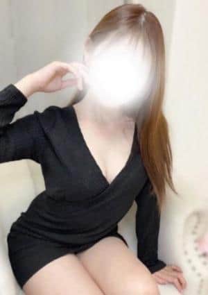 油過多舞裸～美乳・巨乳専門のごほうびエステ～大阪店 みく