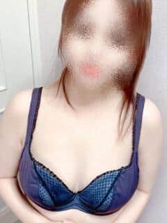 ぬるぬるエロス奥さま りな