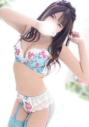 恋するいん乱若妻 めぐる