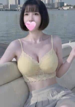 ブリス（Bliss） りさ