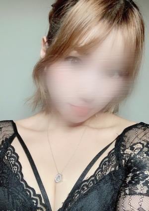 Nukeru de Spa（ヌケル デ スパ） るな
