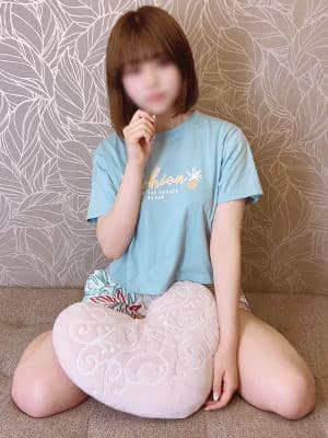 大宮添い寝女子 ななか