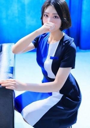 Mrs. Dandy 暁月れいら